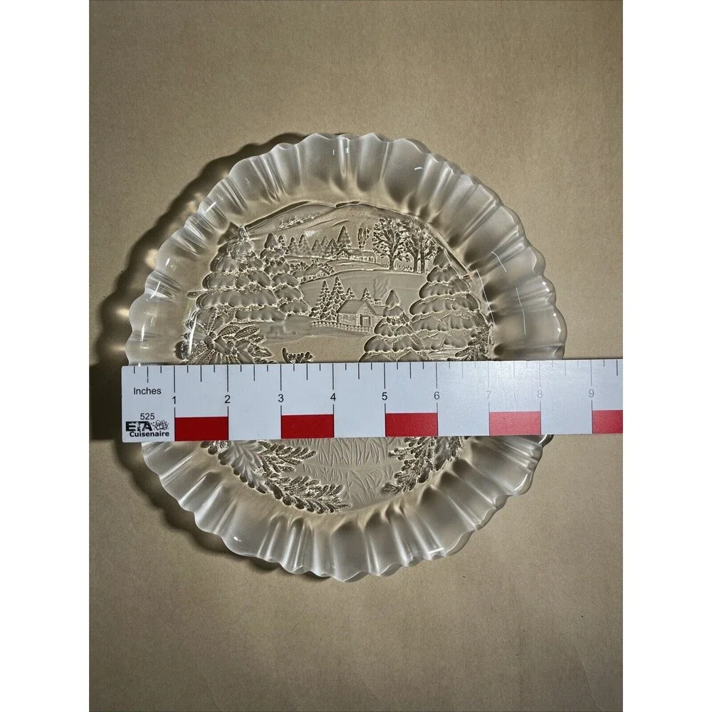 Mikasa Frosted Glass Serving Plate “Winter Dream” Deer/Cottage Scene Candy‎ Dish